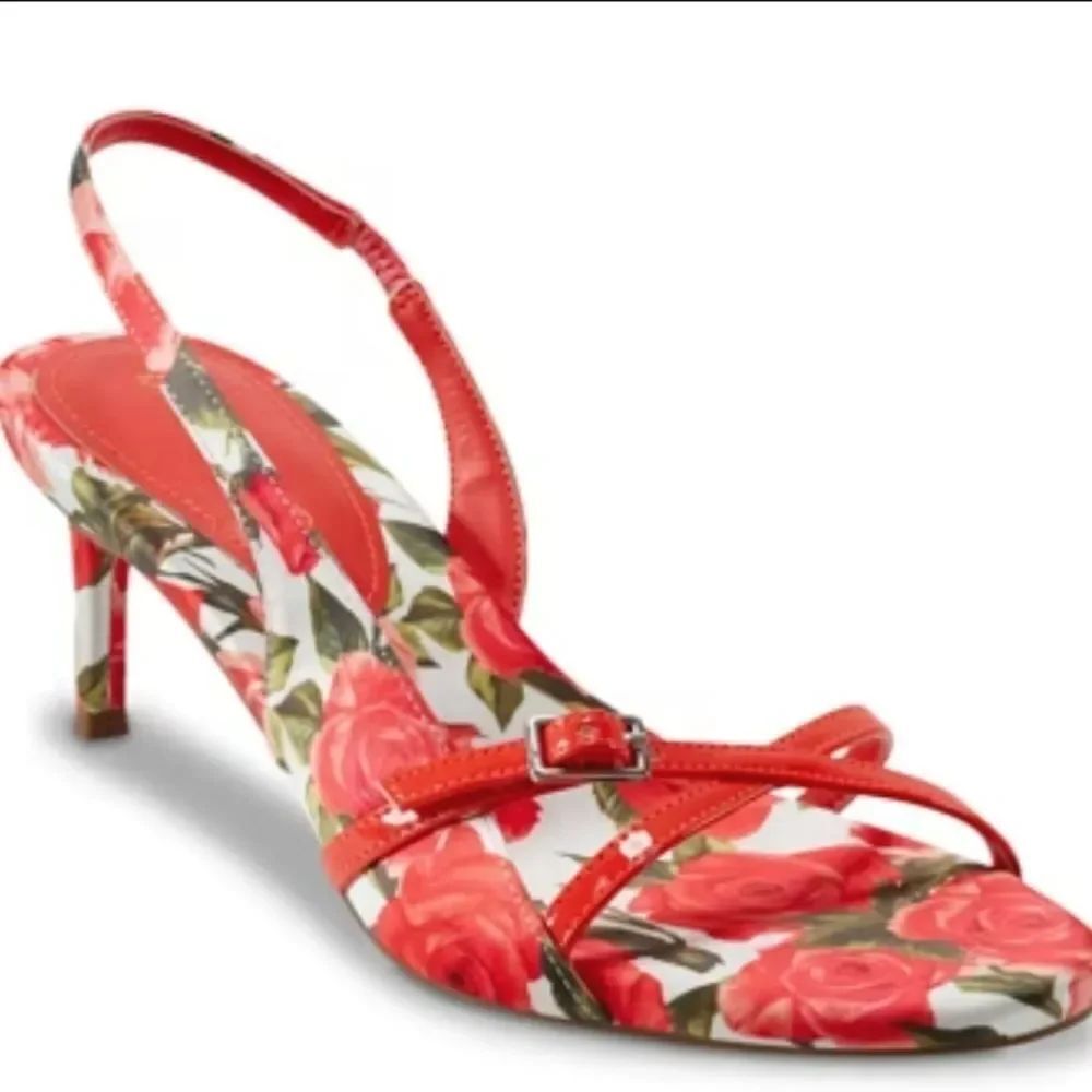BRAND NEW MARC FISHER FLORA SLINGBACK HEELS SANDALS R3